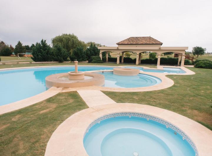 Terreno · 948m²