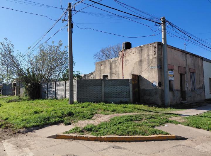 Terreno · 211m²