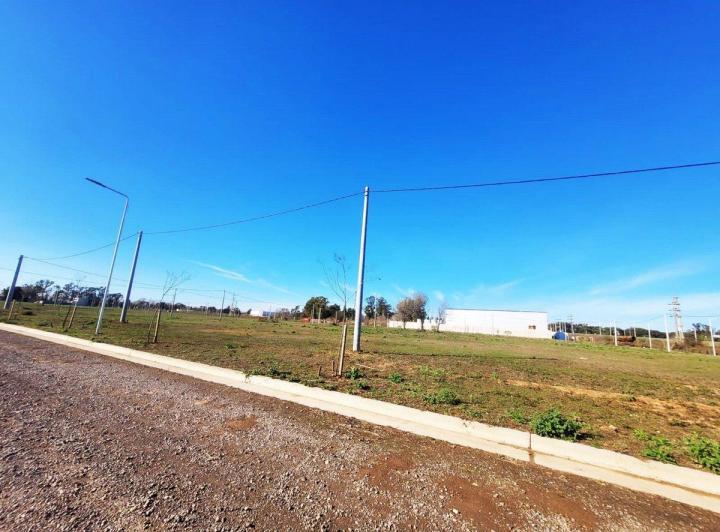 Terreno · 300m²