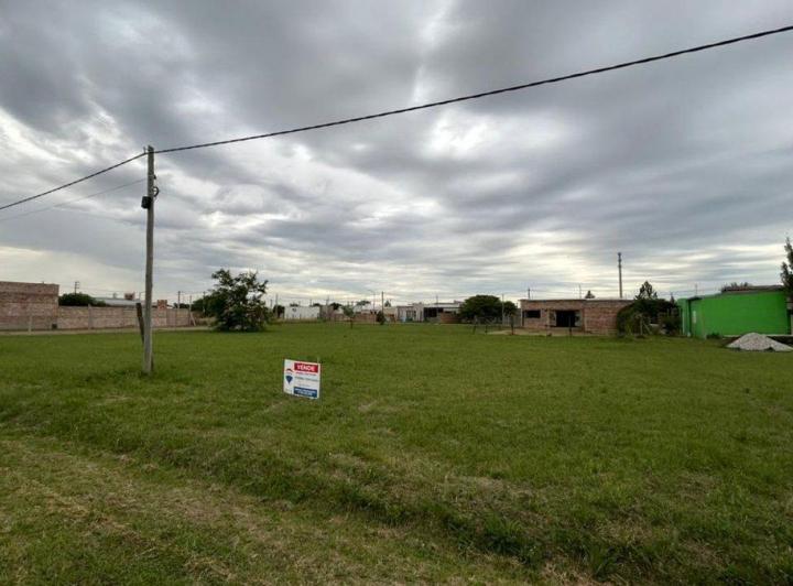 Terreno · 382m²