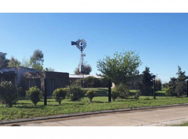 Terreno · 703m²