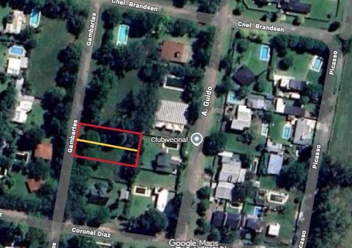 Terreno · 330m²