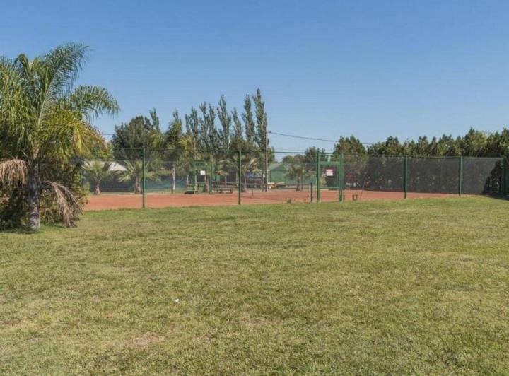 Terreno · 325m²