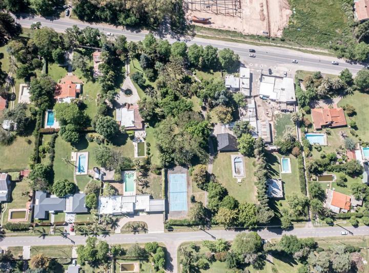 Terreno · 6103m²