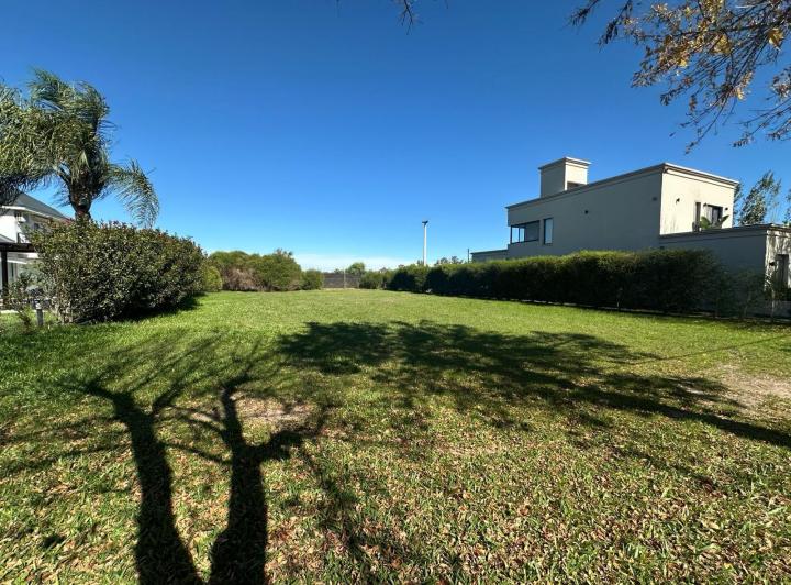 Terreno · 800m²