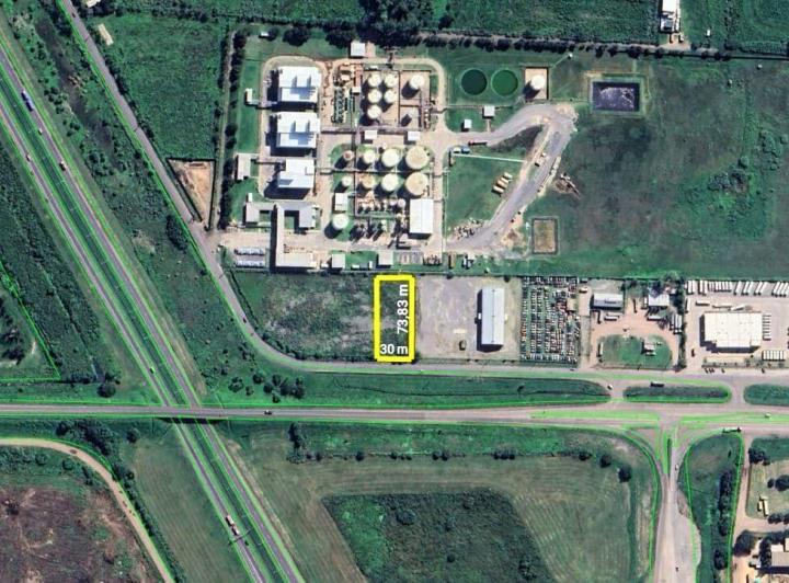 Terreno · 2210m²