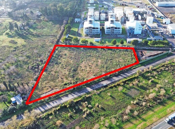Terreno · 4704m²
