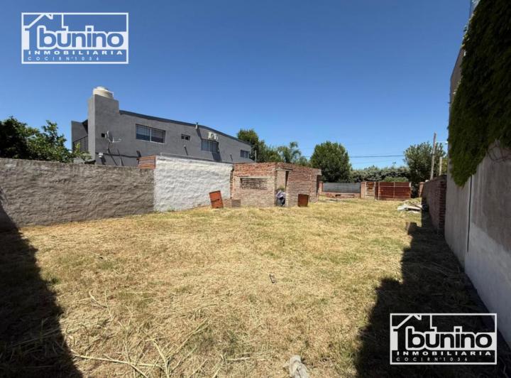 Terreno · 250m²