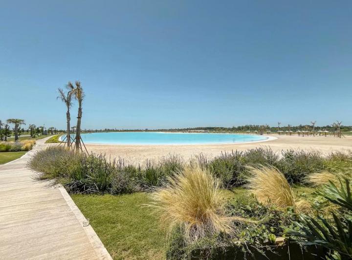 Terreno · 651m²