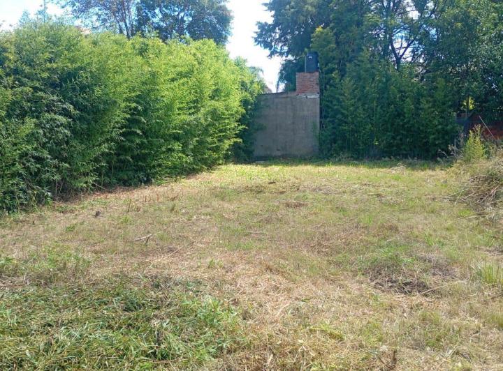 Terreno · 283m²