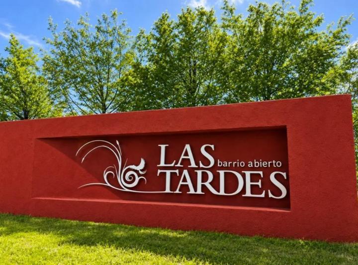 Terreno · 526m²