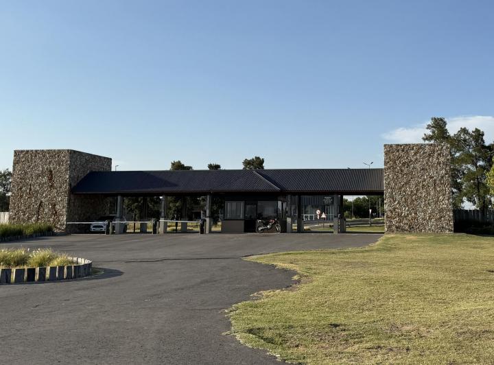 Terreno · 800m²