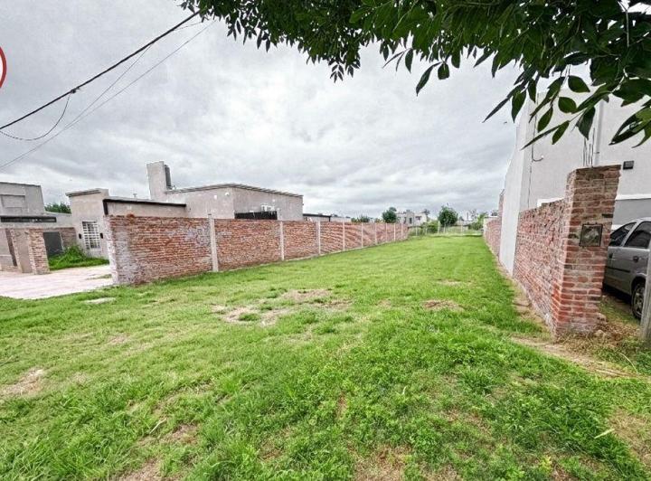 Terreno · 400m²