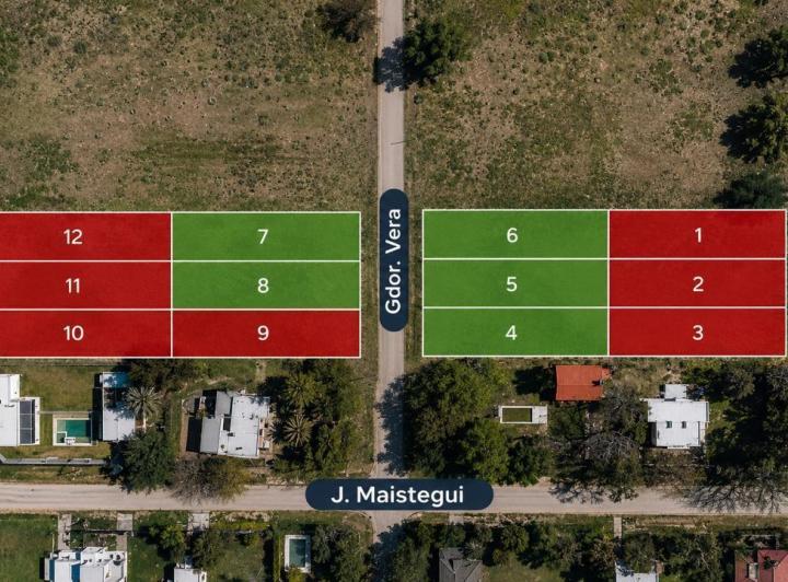 Terreno · 697m²
