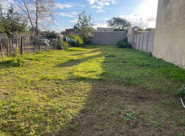 Terreno · 384m²