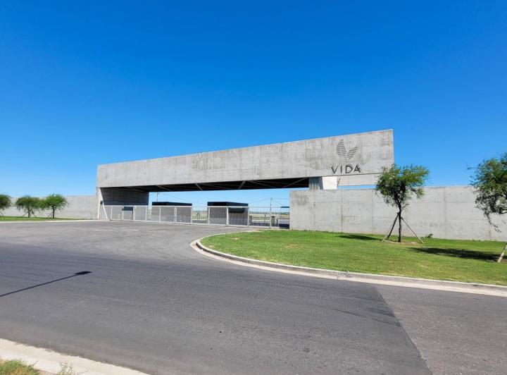 Terreno · 1070m²