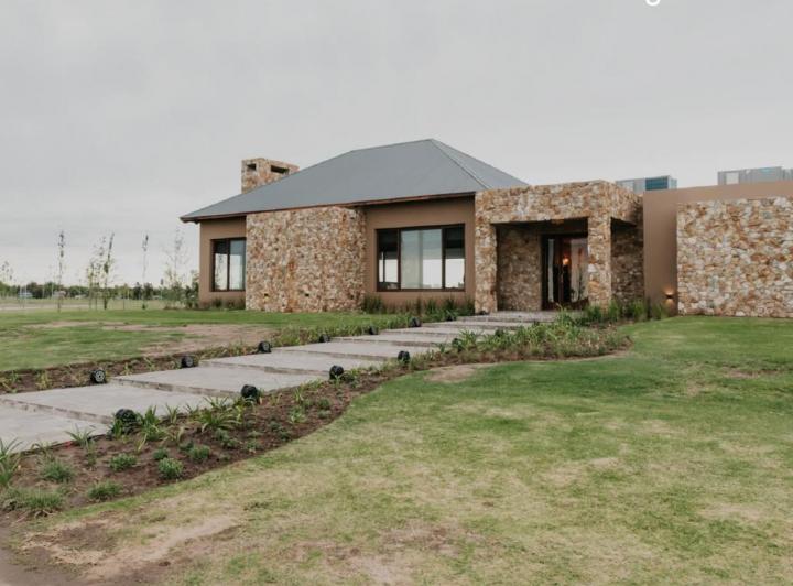 Terreno · 800m²