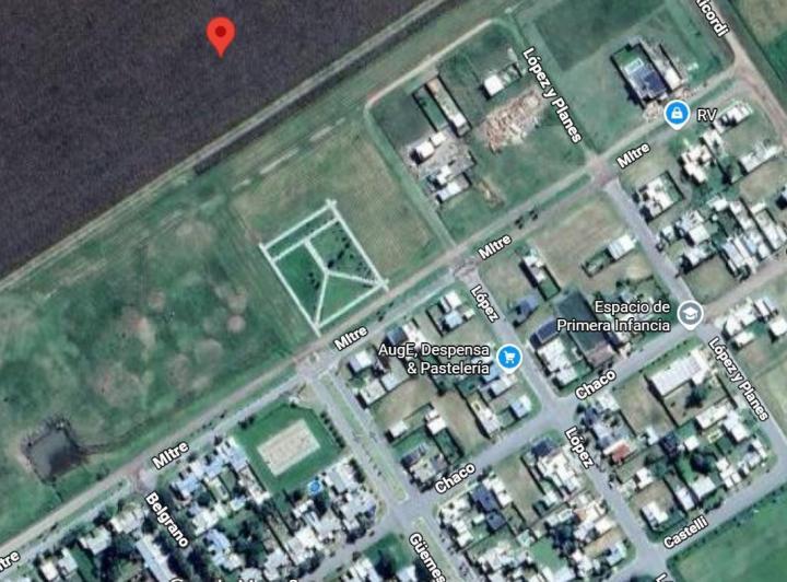 Terreno · 600m²
