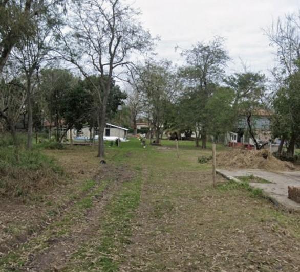 Terreno · 1050m²