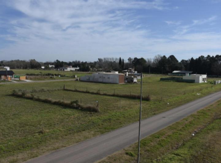 Terreno · 703m²