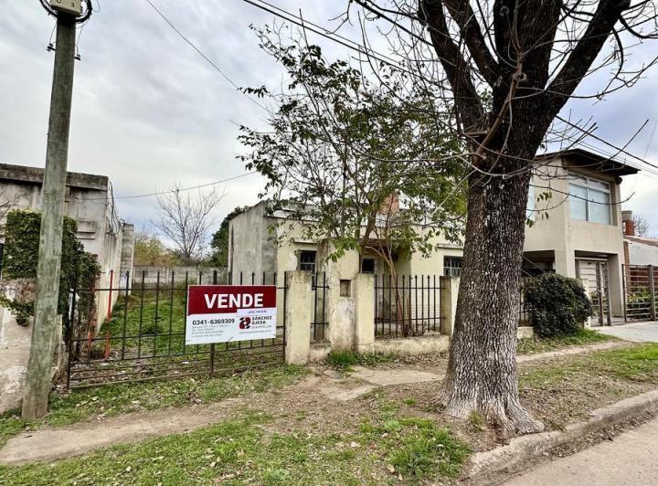 Terreno · 219m²