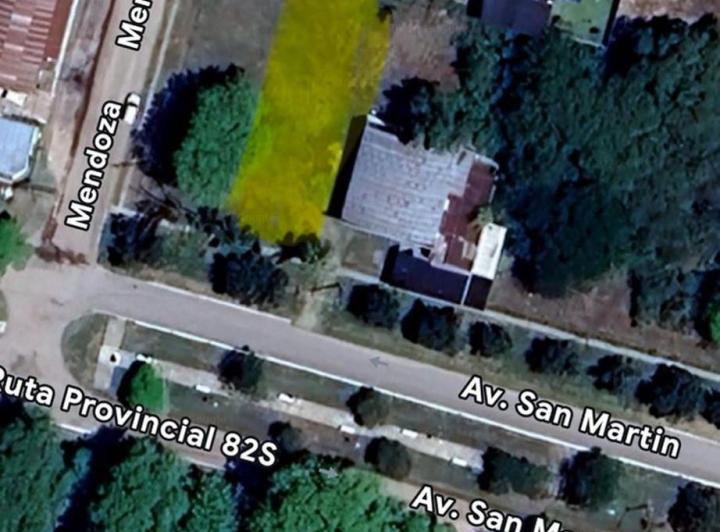 Terreno · 596m²