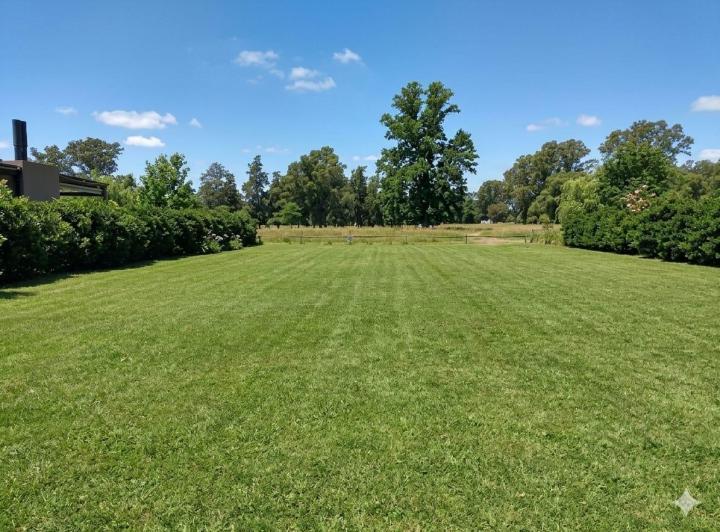 Terreno · 1200m²
