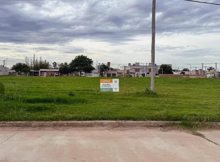 Terreno · 300m²
