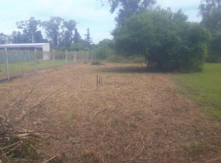 Terreno · 700m²