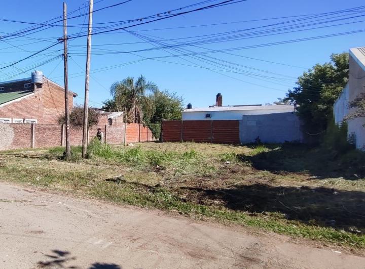 Terreno · 306m²