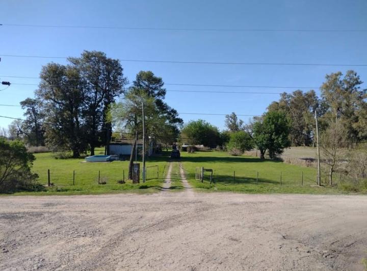 Terreno · 220m² · 6 Ambientes