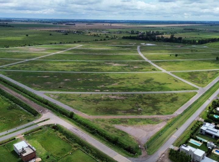 Terreno · 556m²