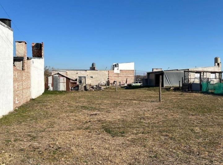 Terreno · 300m²