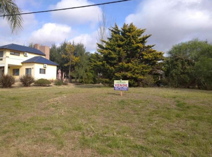 Terreno · 826m²