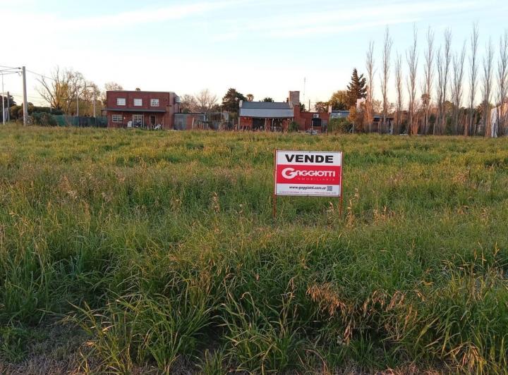 Terreno · 835m²
