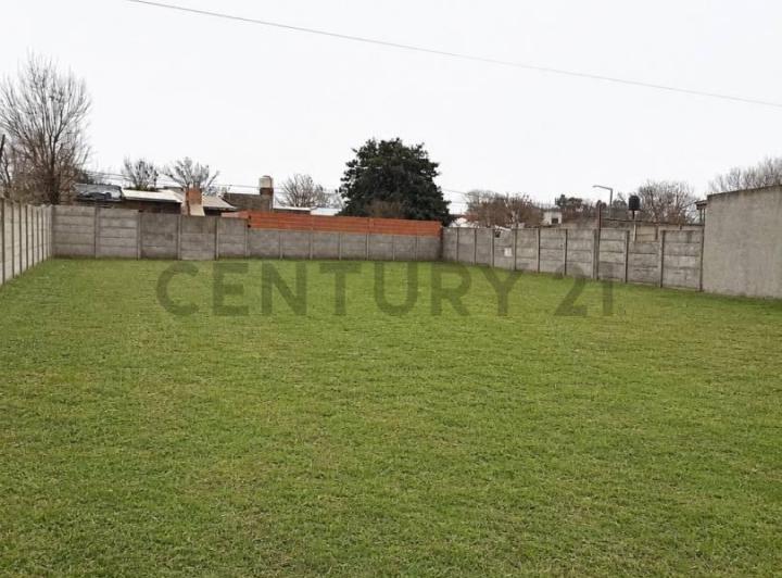 Terreno · 300m²