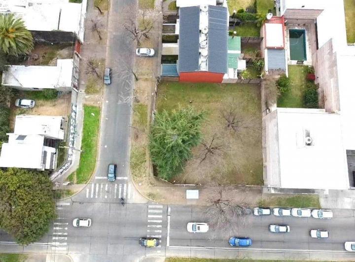 Terreno · 556m²