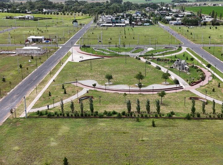 Terreno · 330m²