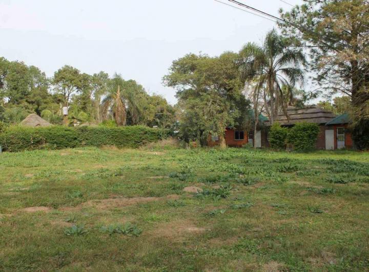 Terreno · 300m²