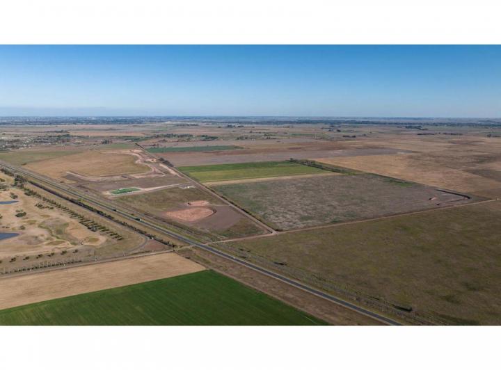 Terreno · 450m²
