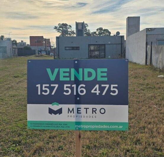 Terreno · 306m²