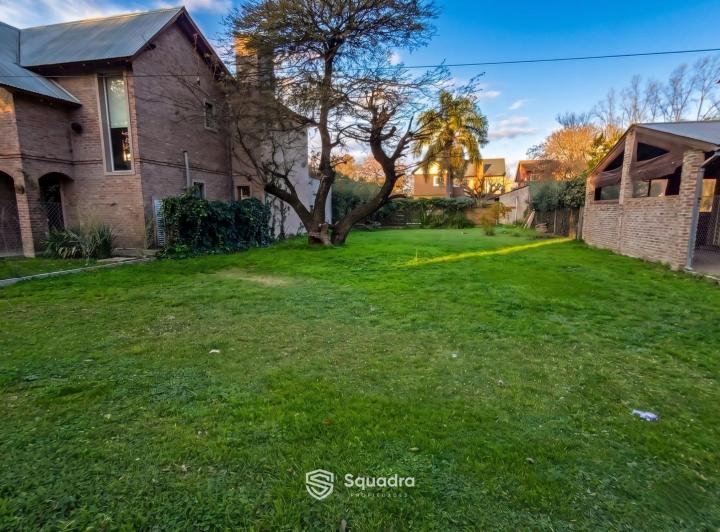 Terreno · 393m²