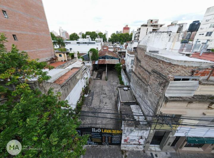Terreno · 161m²