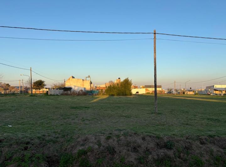 Terreno · 300m²