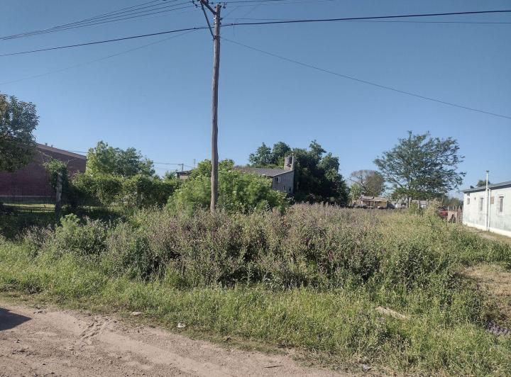 Terreno · 600m²