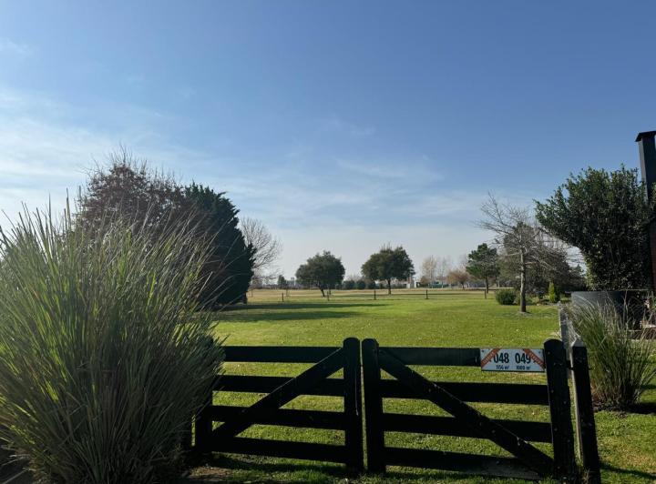 Terreno · 1156m²