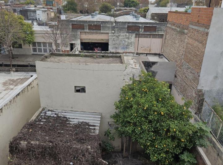 Terreno · 1m² · 3 Ambientes