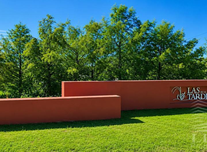 Terreno · 670m²