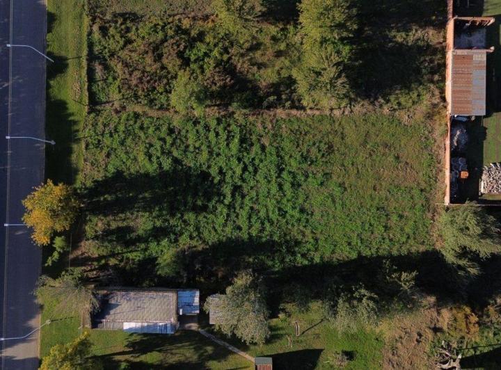 Terreno · 1800m²