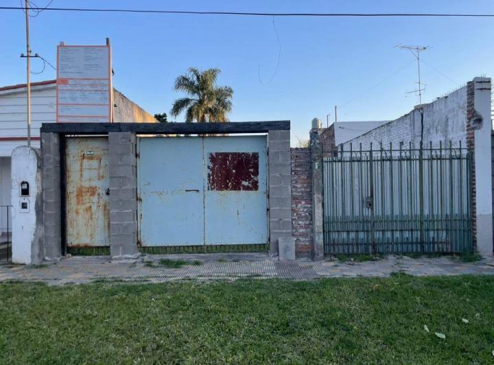 Terreno · 218m²